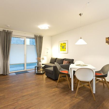 Апартаменты Am Hafen1 Рёбель Экстерьер фото