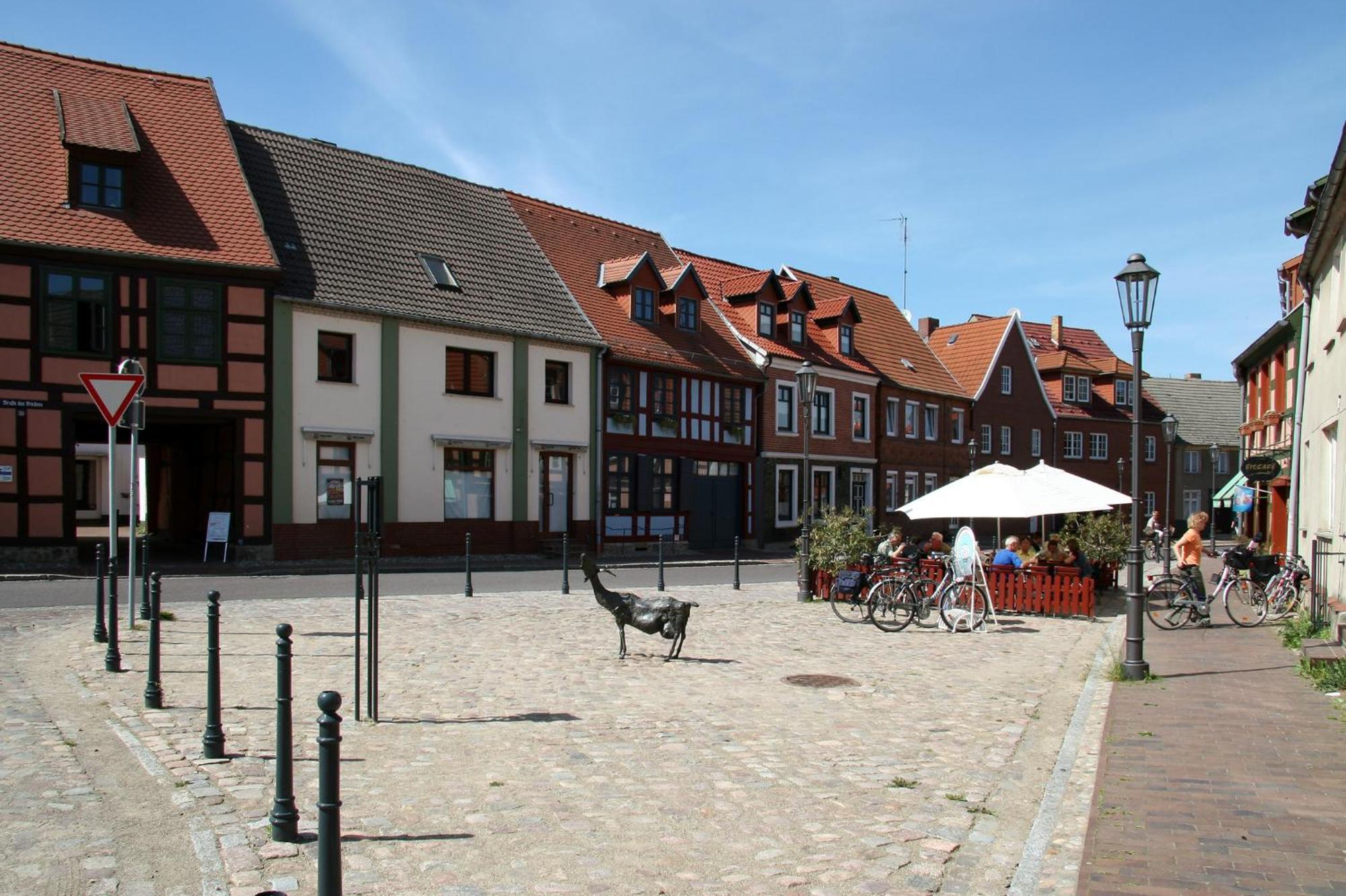 Апартаменты Am Hafen1 Рёбель Экстерьер фото